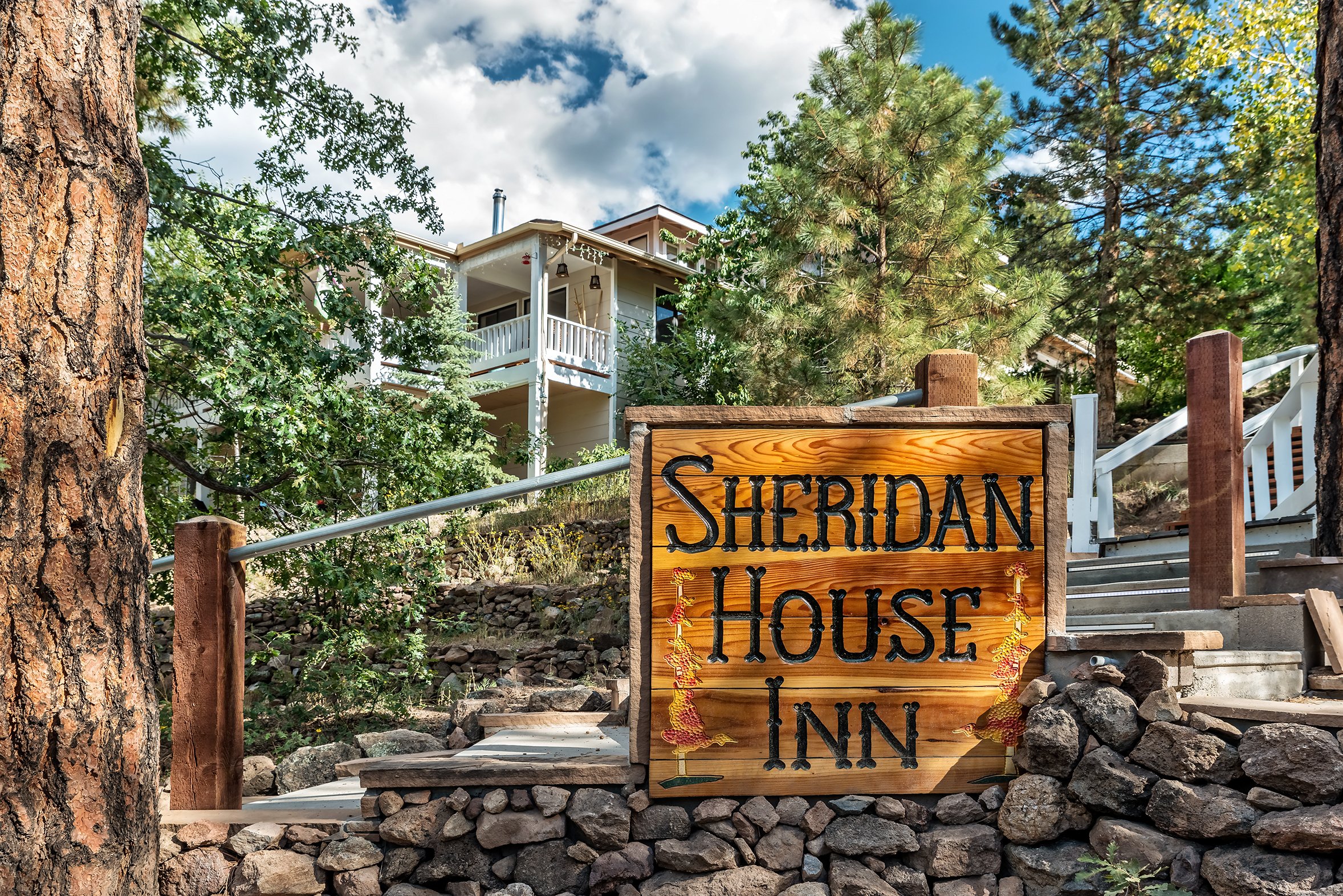 Sheridan House Inn-官方