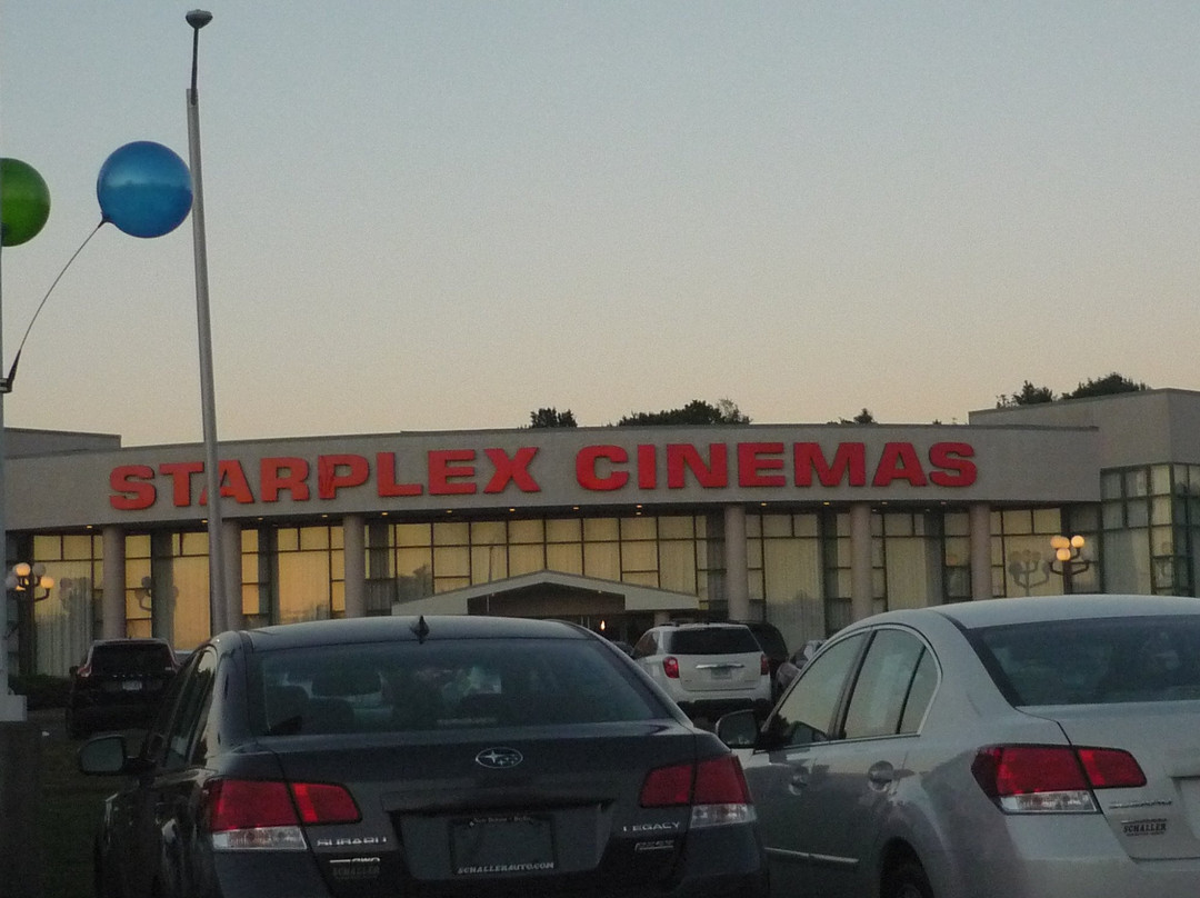 Starplex Cinemas景点图片
