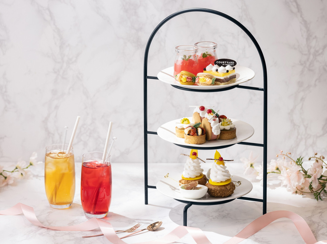 더 레이크 태번