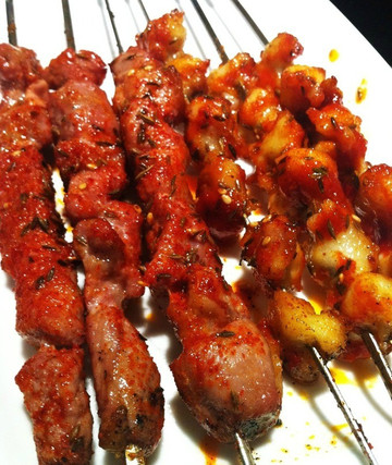 炉缘炭烤专门店