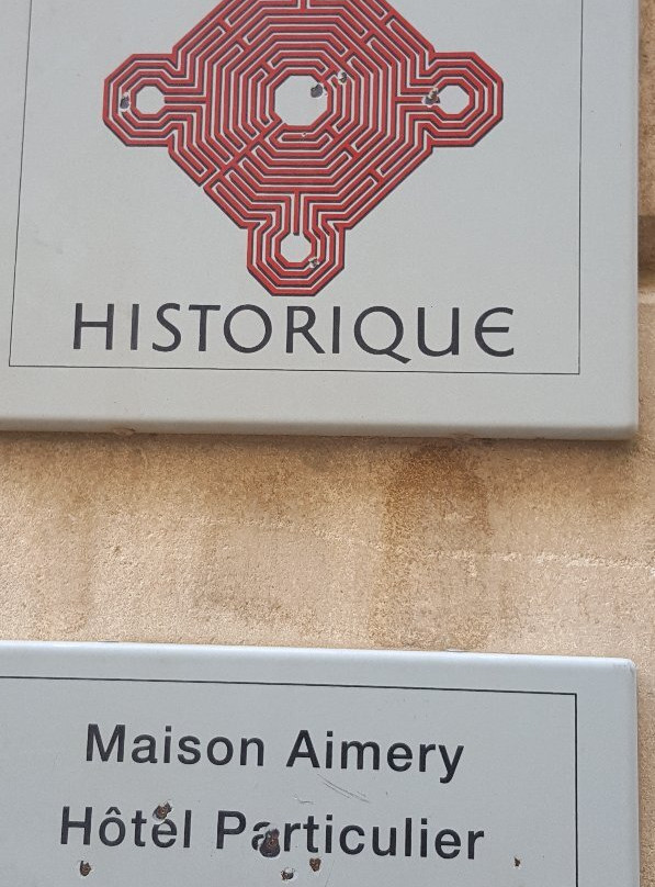 Maison Gothique-Beaucaire必去景点