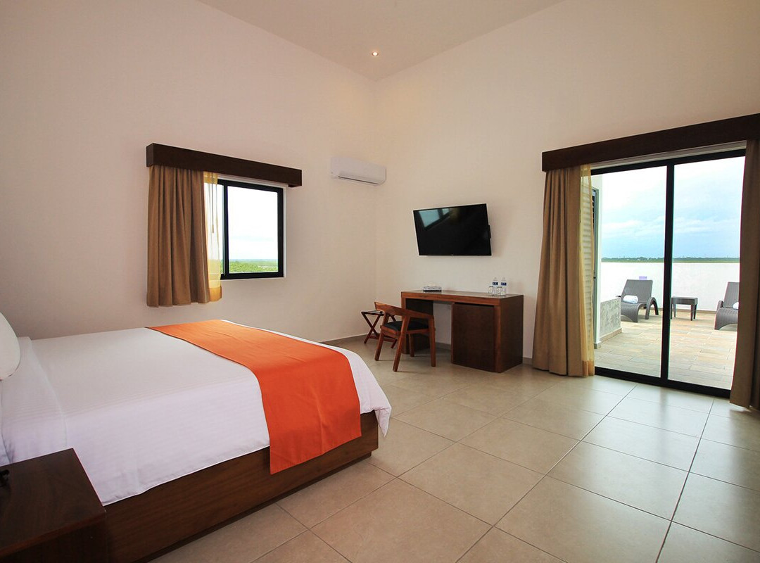 We Hotel Puerto Morelos主图