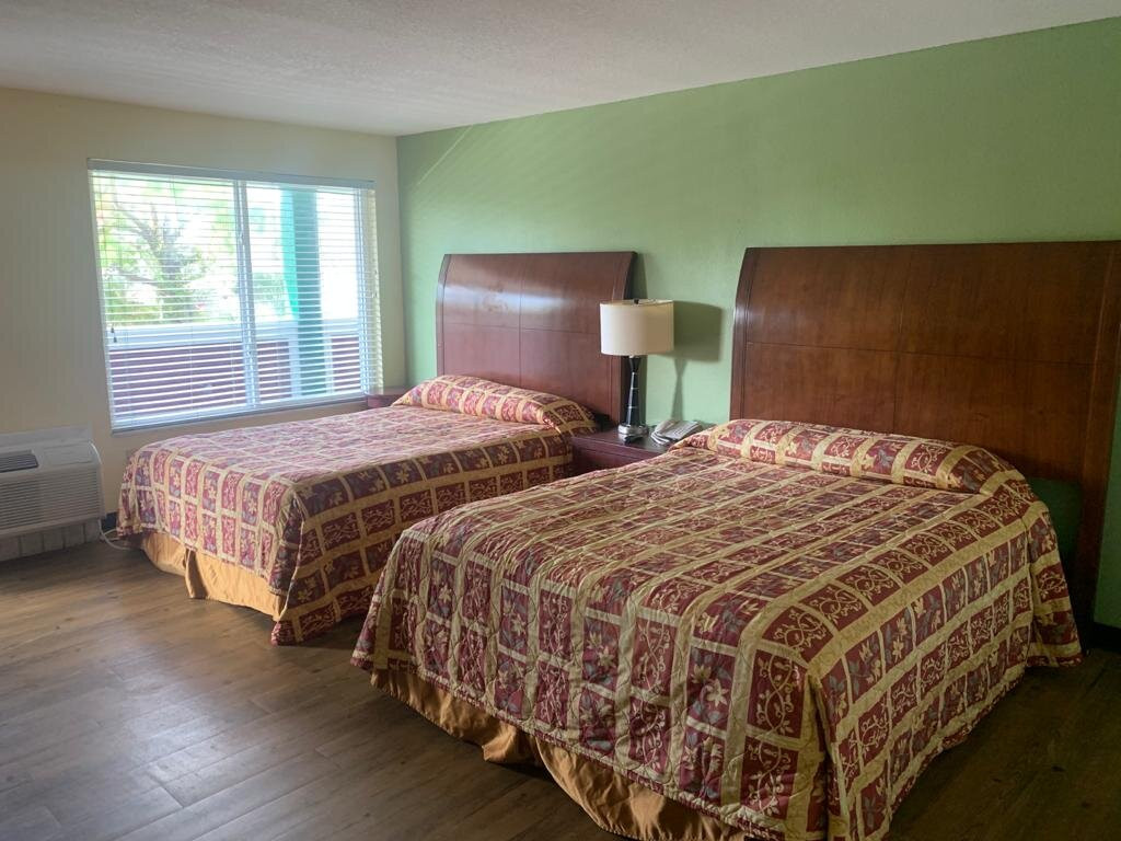 Inn on the Green主图