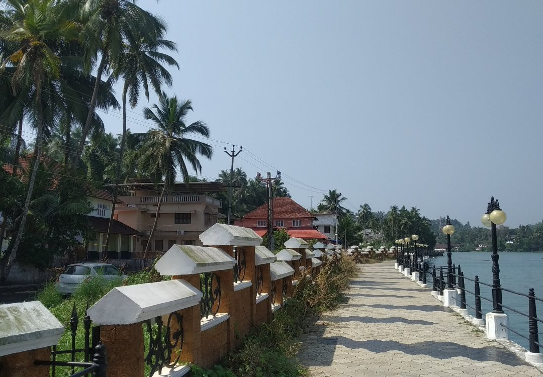 Mahe River Side Walkway-Mahe必去景点