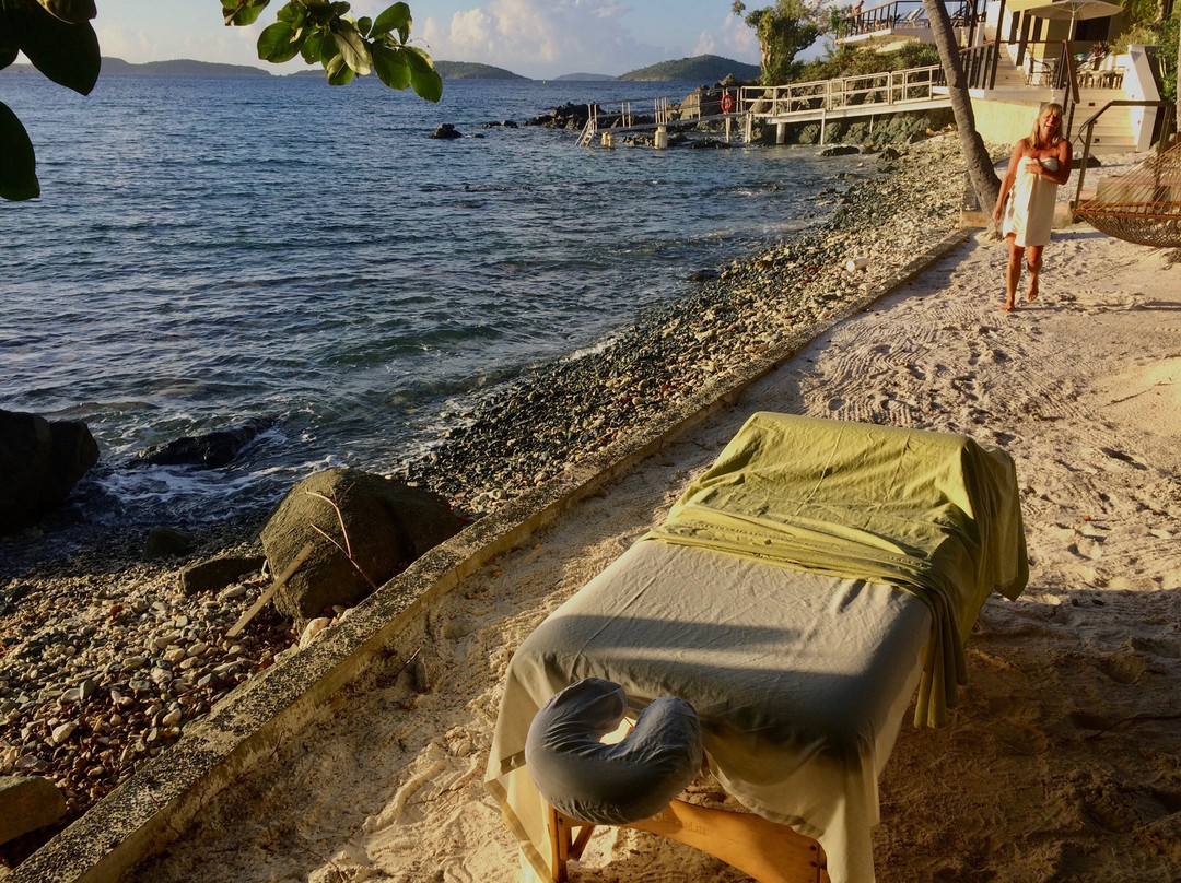 Island Massage-圣约翰必去景点