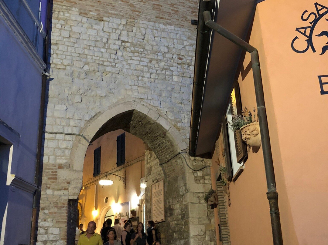 Terrazze del Conero-Sirolo必去景点