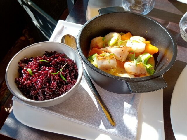 阿瑞那别墅酒店主图