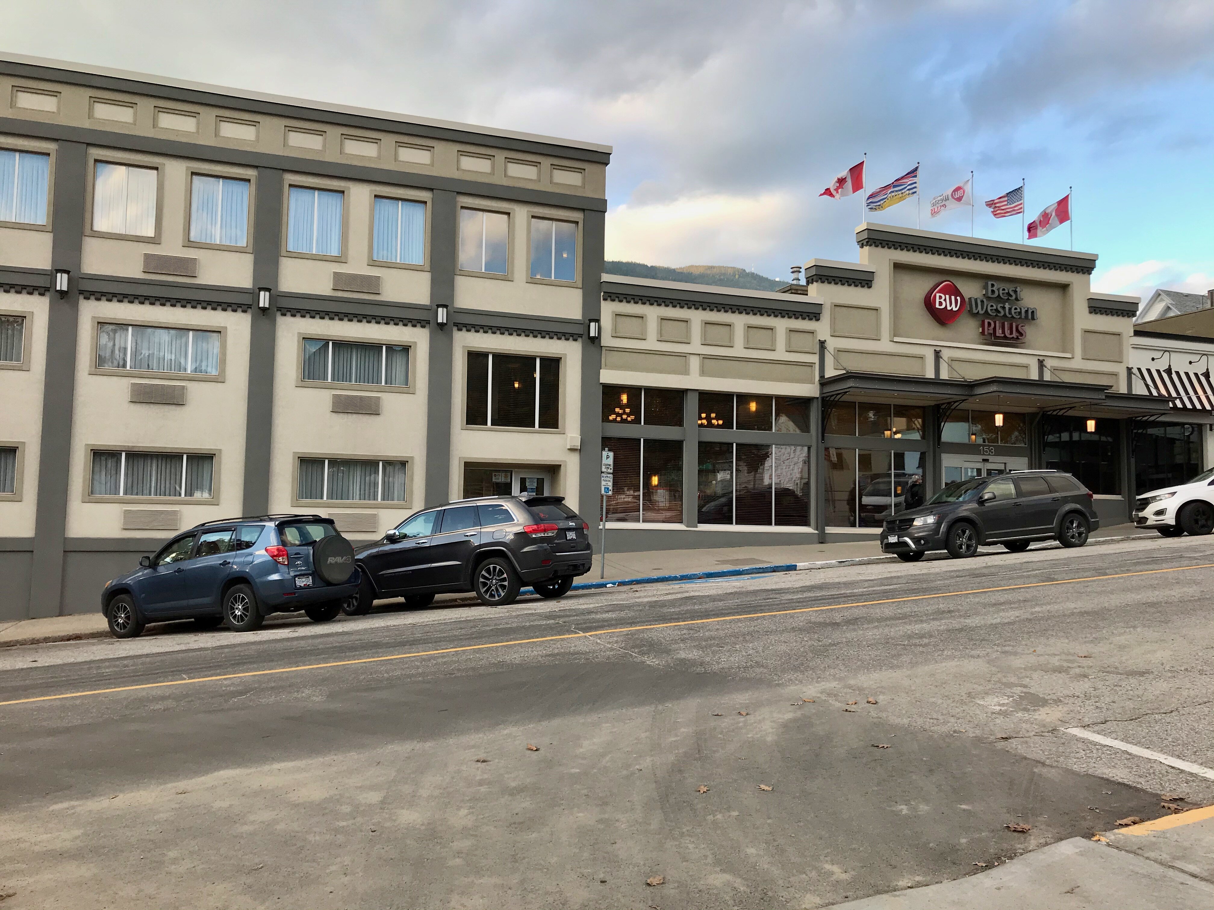 Best Western Plus Baker Street Inn-浴室