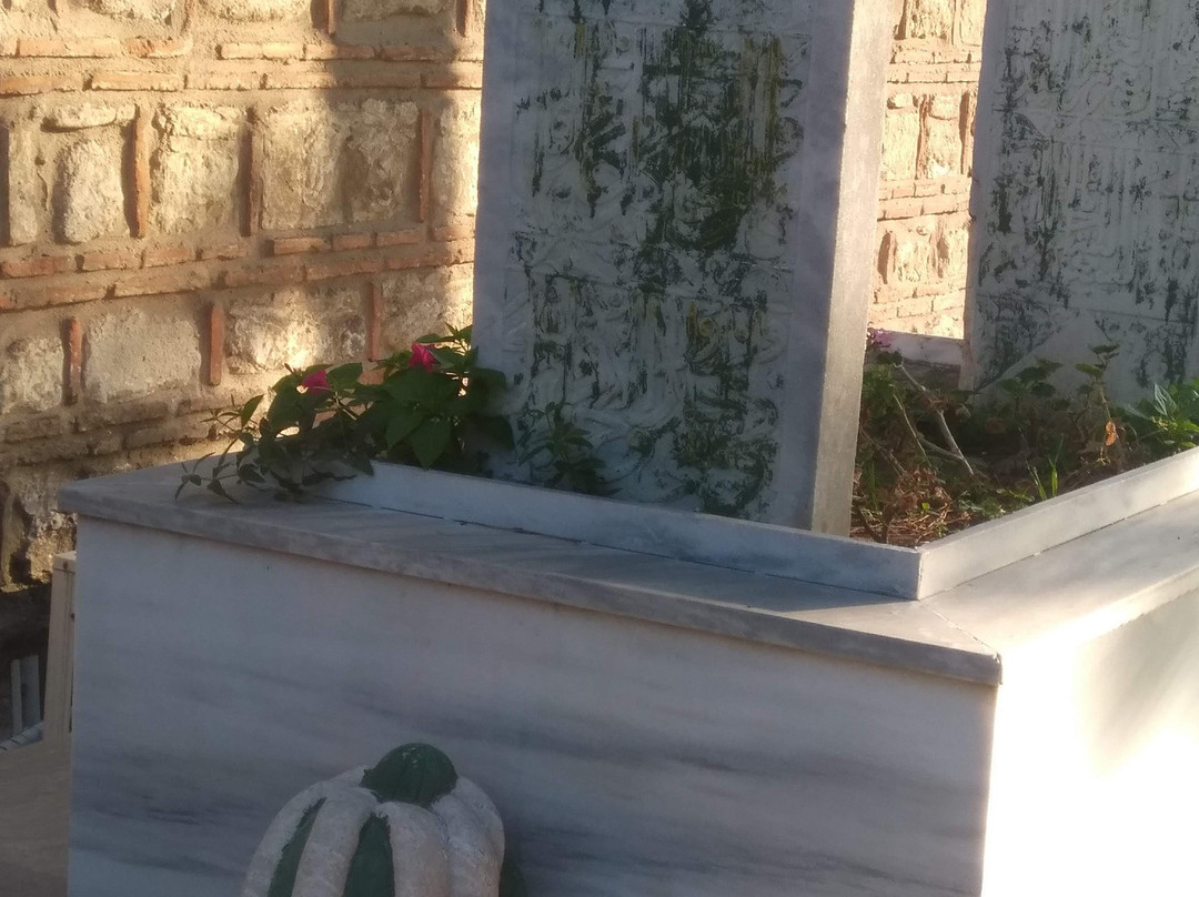 Abdullah bin Hacı Yakup Türbesi-Cardak必去景点