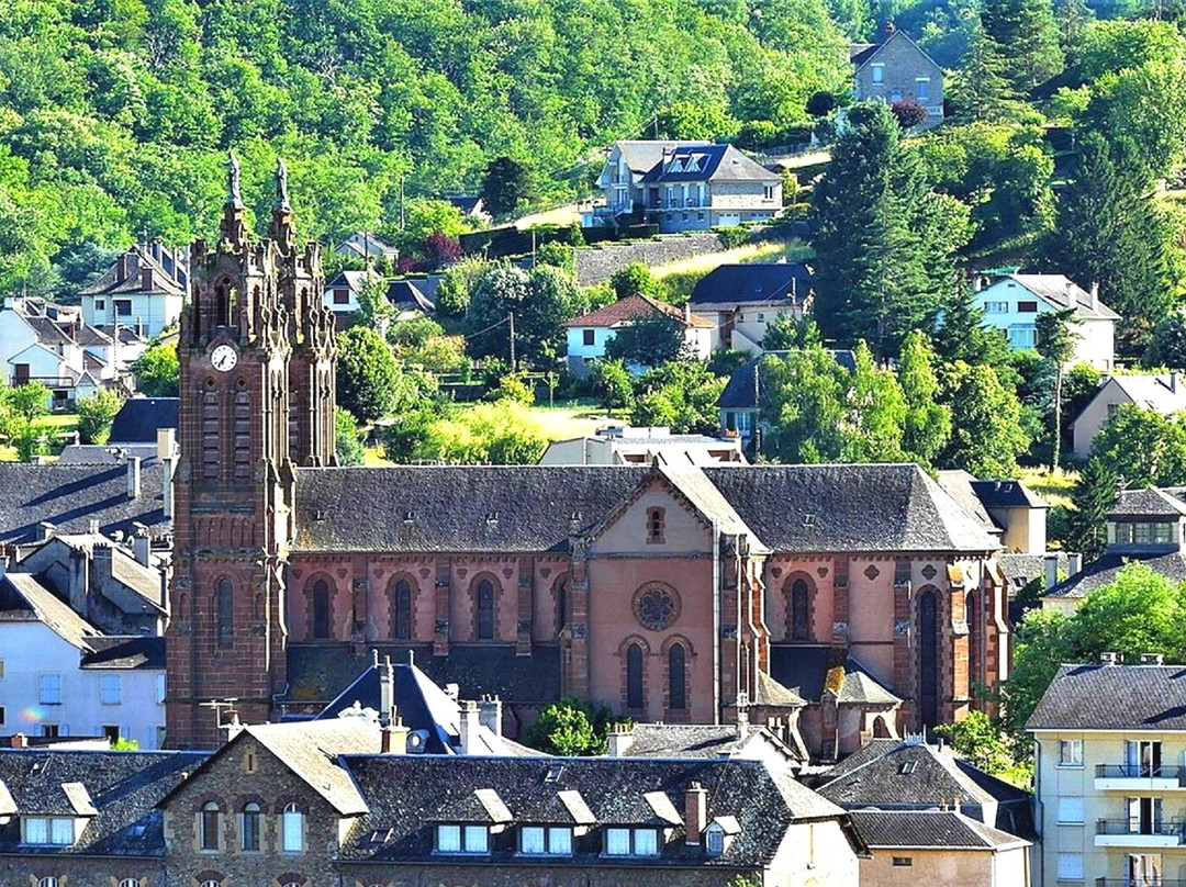 Église Saint Jean Baptiste景点图片