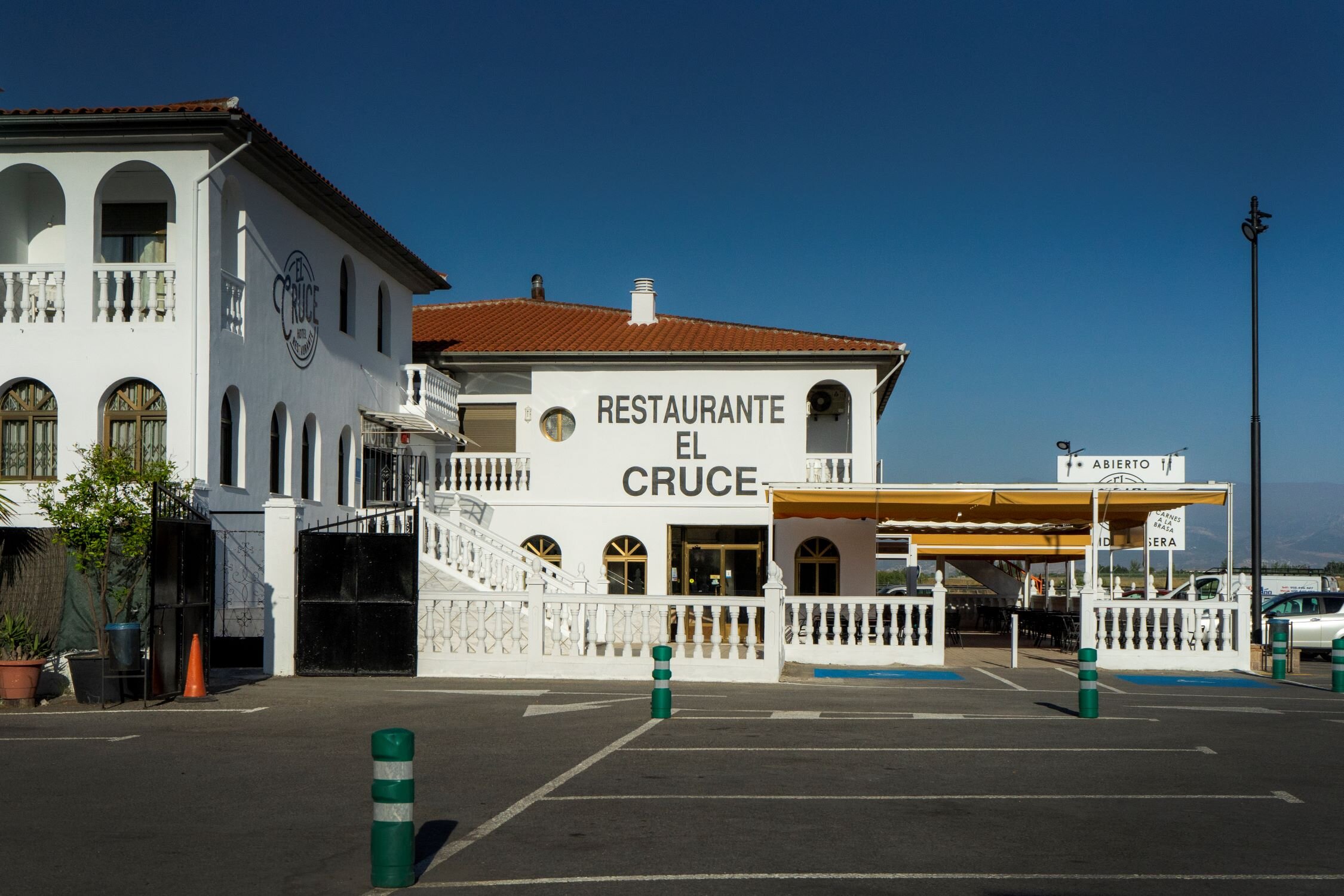 Hotel El Cruce-官方