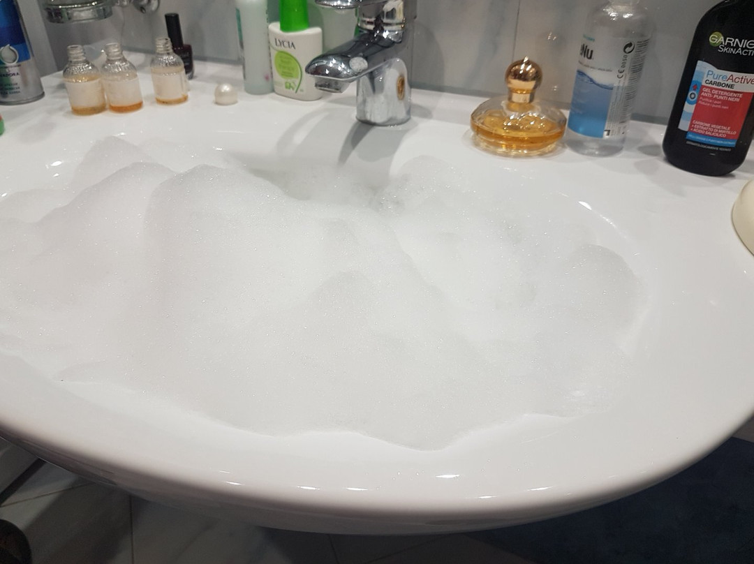 阿佛罗帝蝶别墅酒店主图