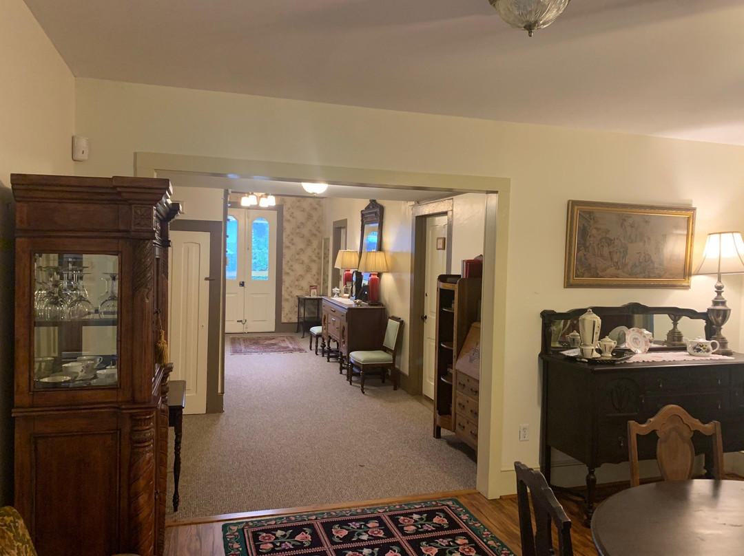 Carrier Houses Bed and Breakfast主图