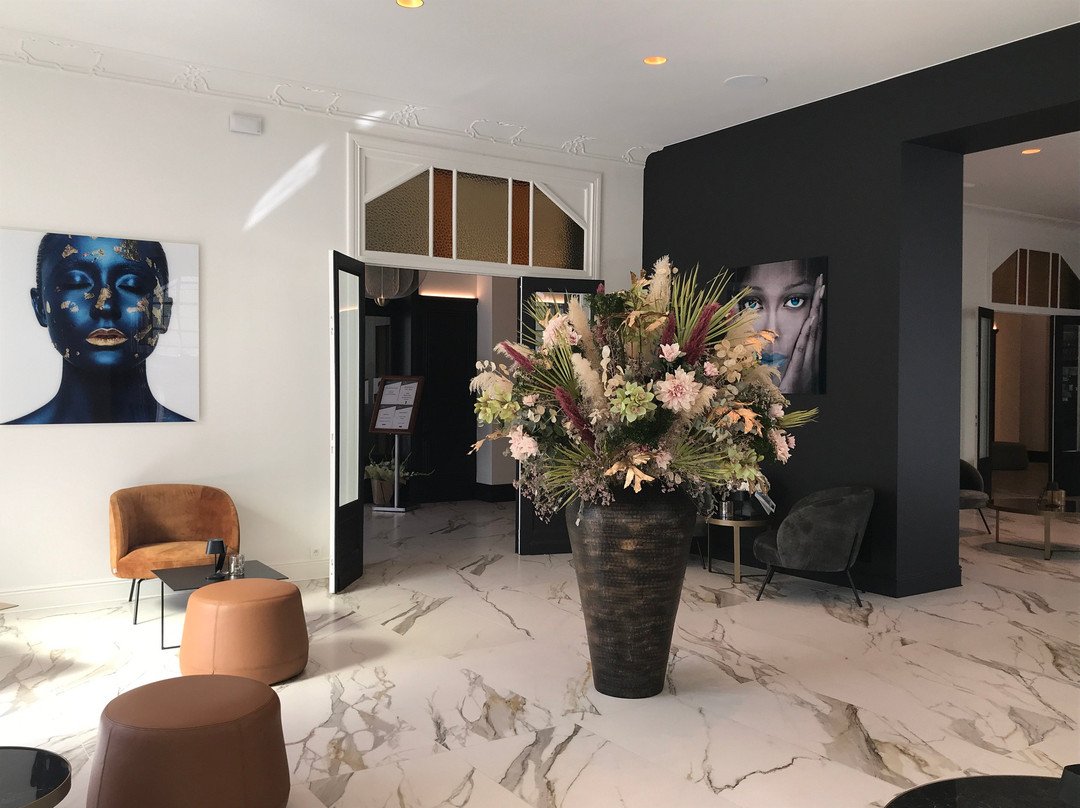 Hotel Astoria主图