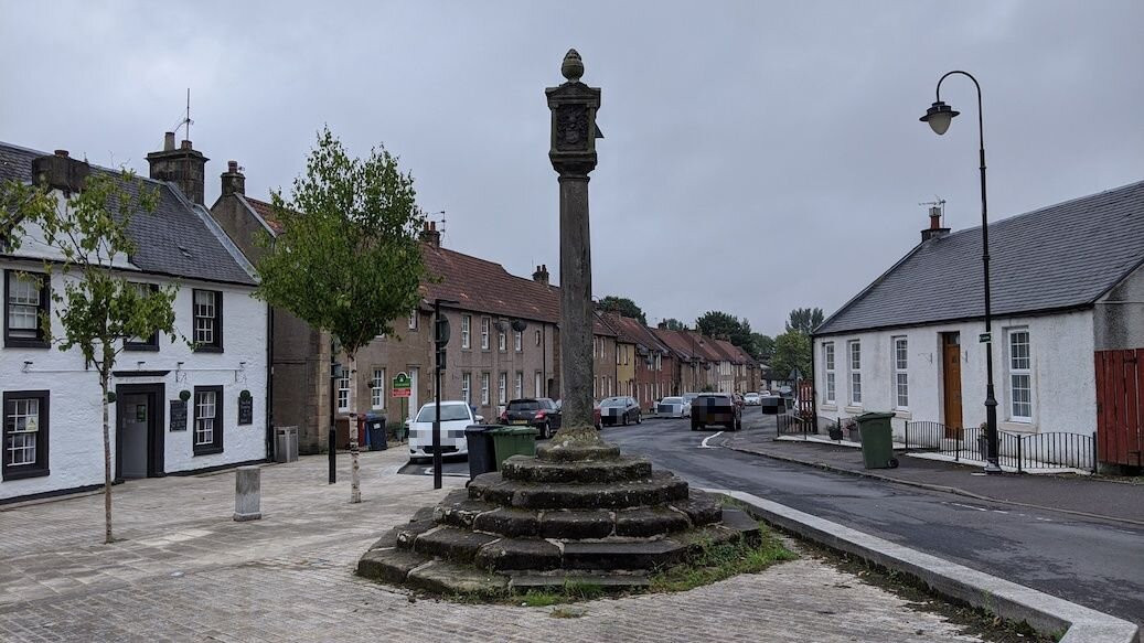 Market Cross-Airth必去景点