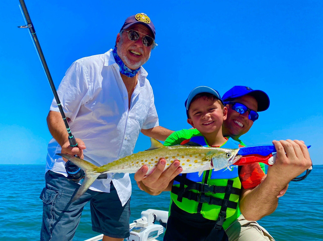 Captain Dustin Fishing Charters-Holiday必去景点