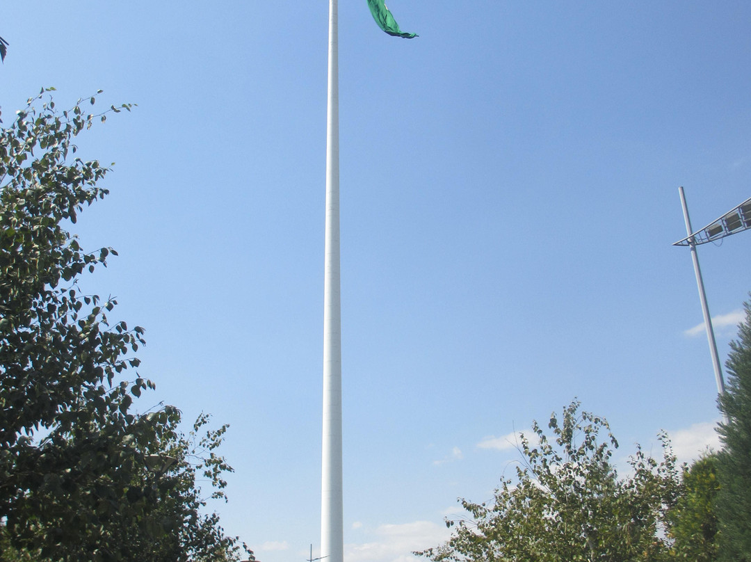 Flagpole with the Flag of Tajikistan-杜尚别必去景点
