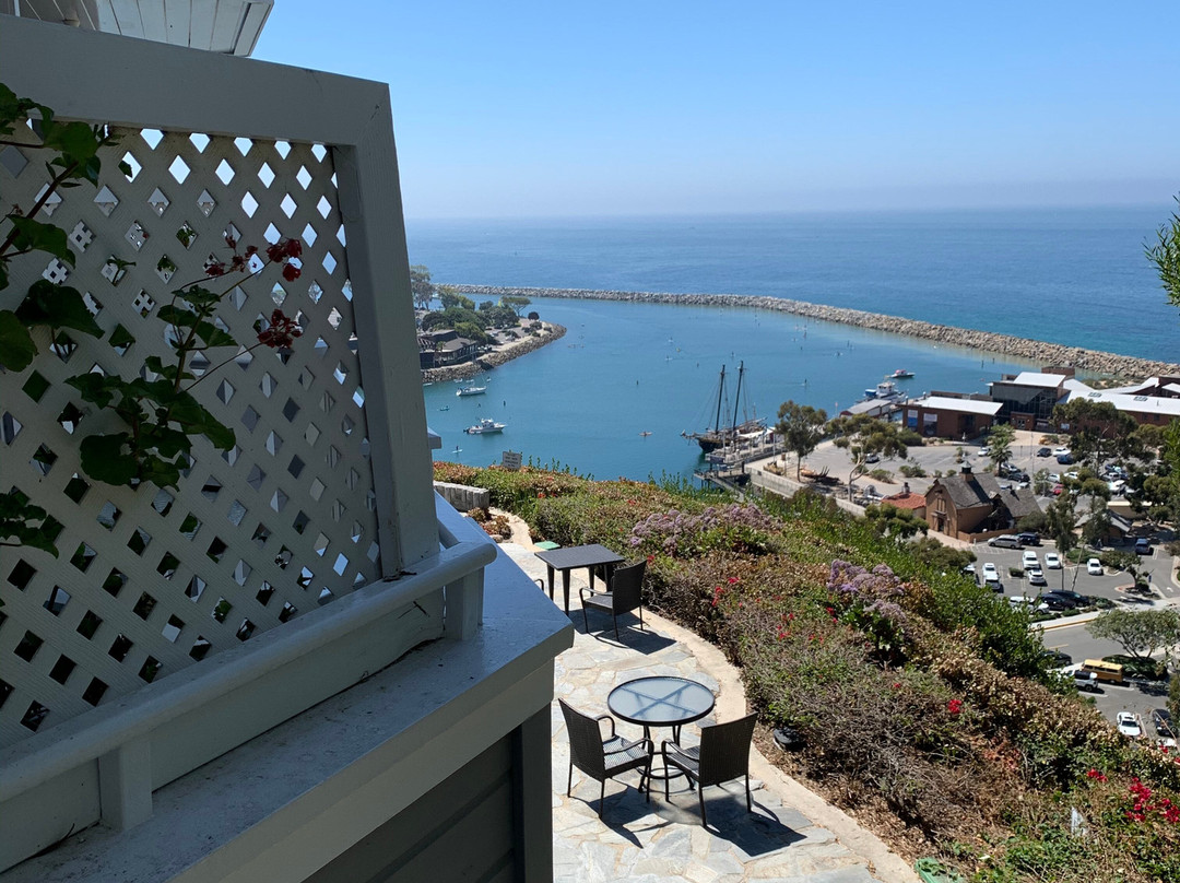 Blue Lantern Inn - A Four Sisters Inn主图