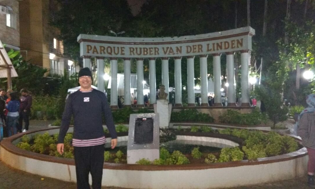 Parque Ruber Van Der Linder (Pau Pombo)-Garanhuns必去景点