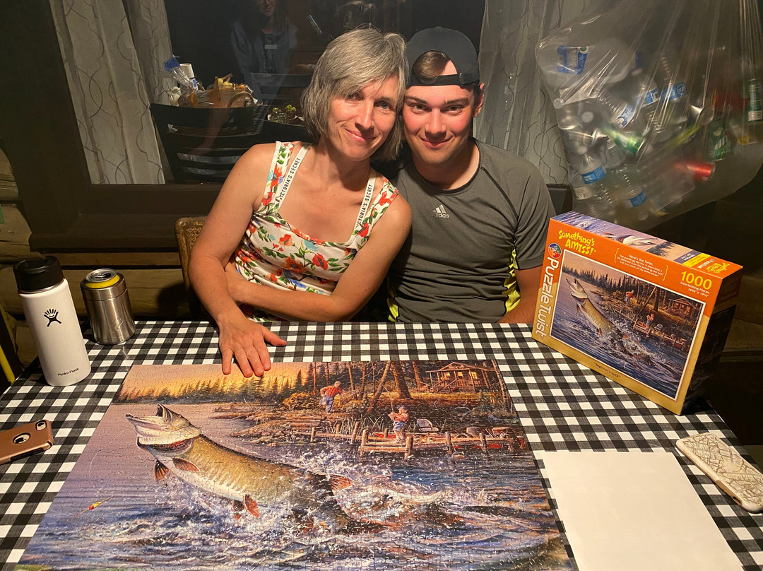 Ghost Lake Lodge主图