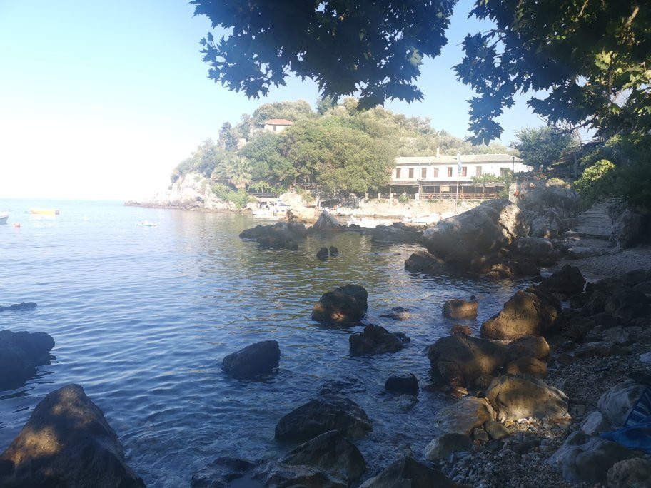 Damouhari port-Mouresi必去景点
