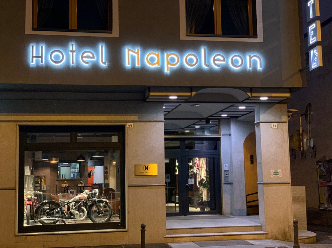 Hotel Napoleon主图