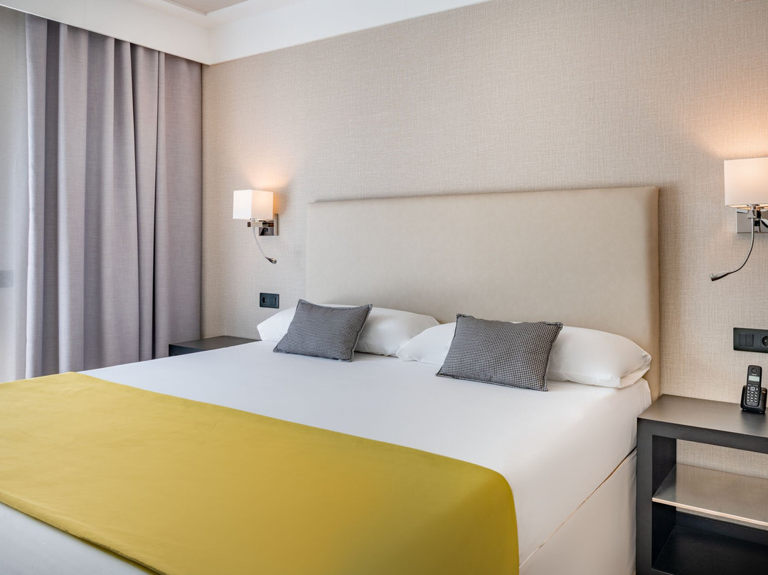 Hotel Parque Real主图