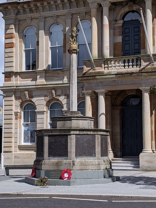 Irvine War Memorial景点图片