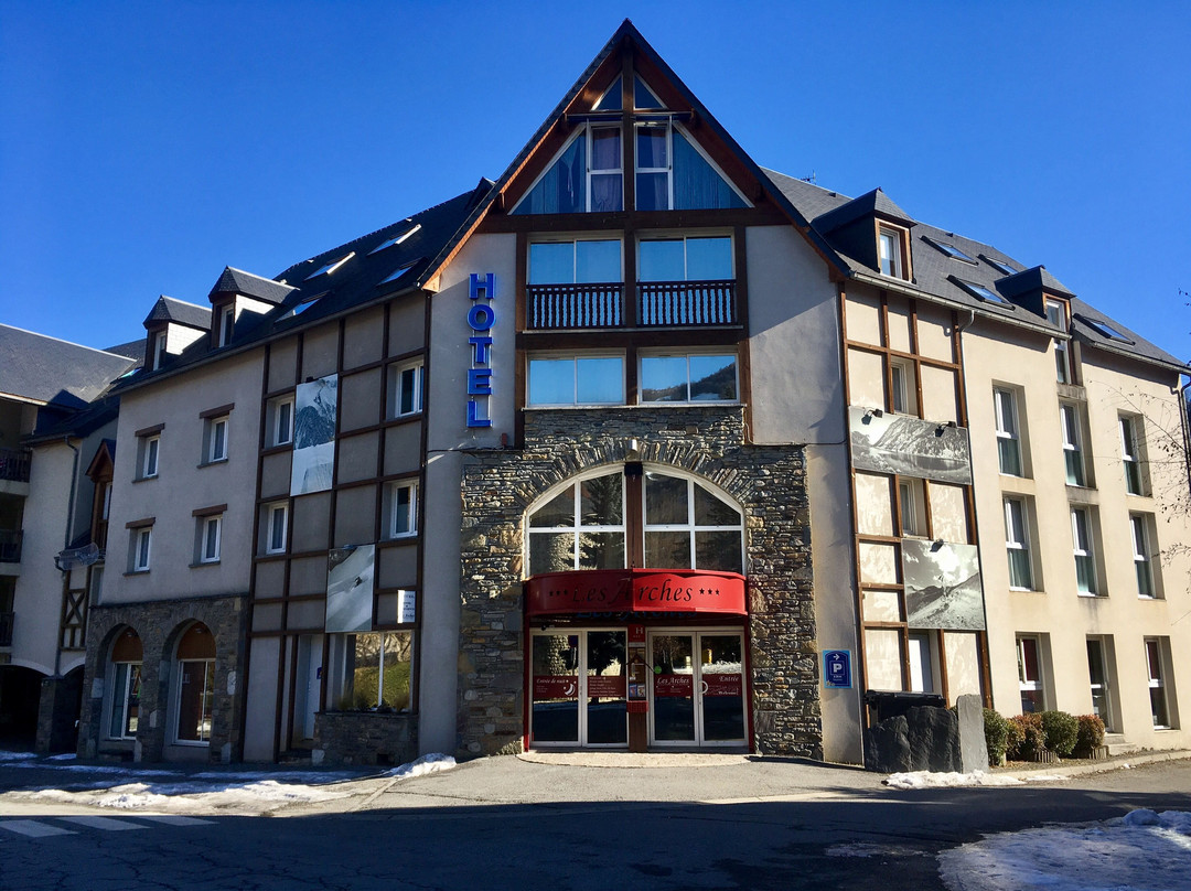Les Arches Hotel主图