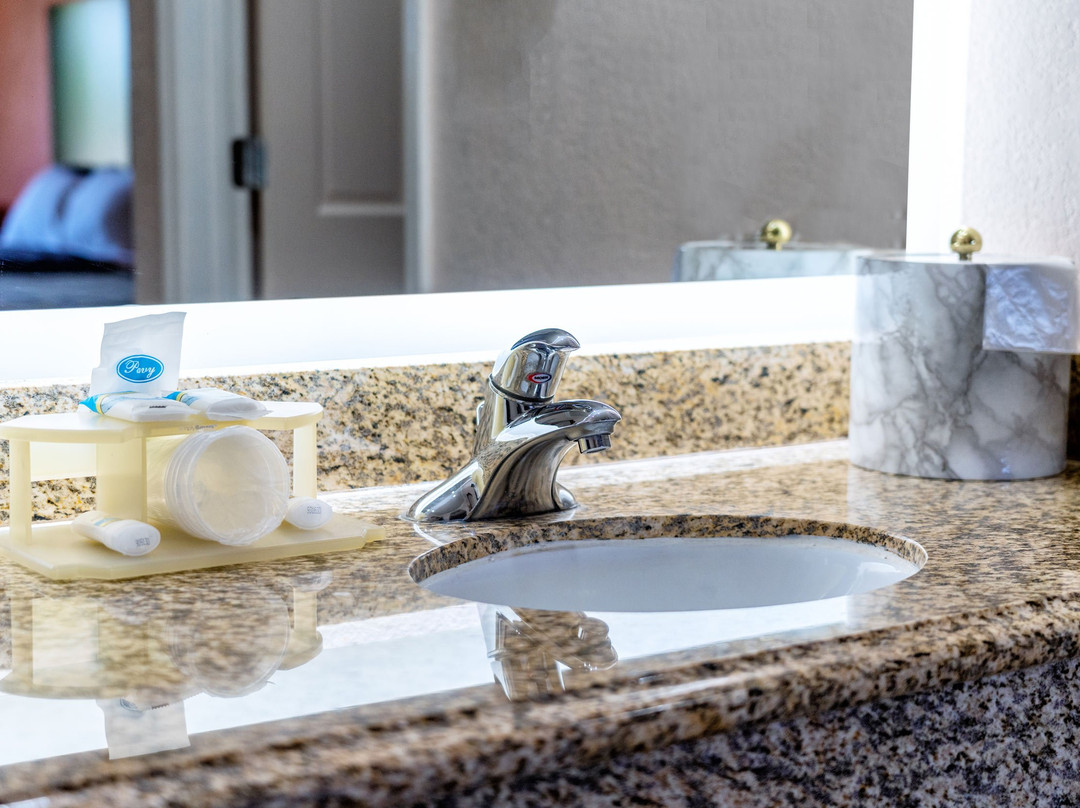 艾治沃特旅馆主图