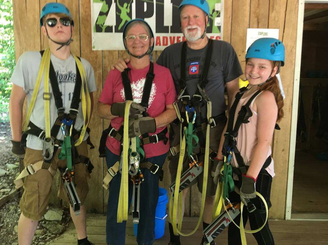 Squire Boone Caverns Zipline Adventures-Mauckport必去景点