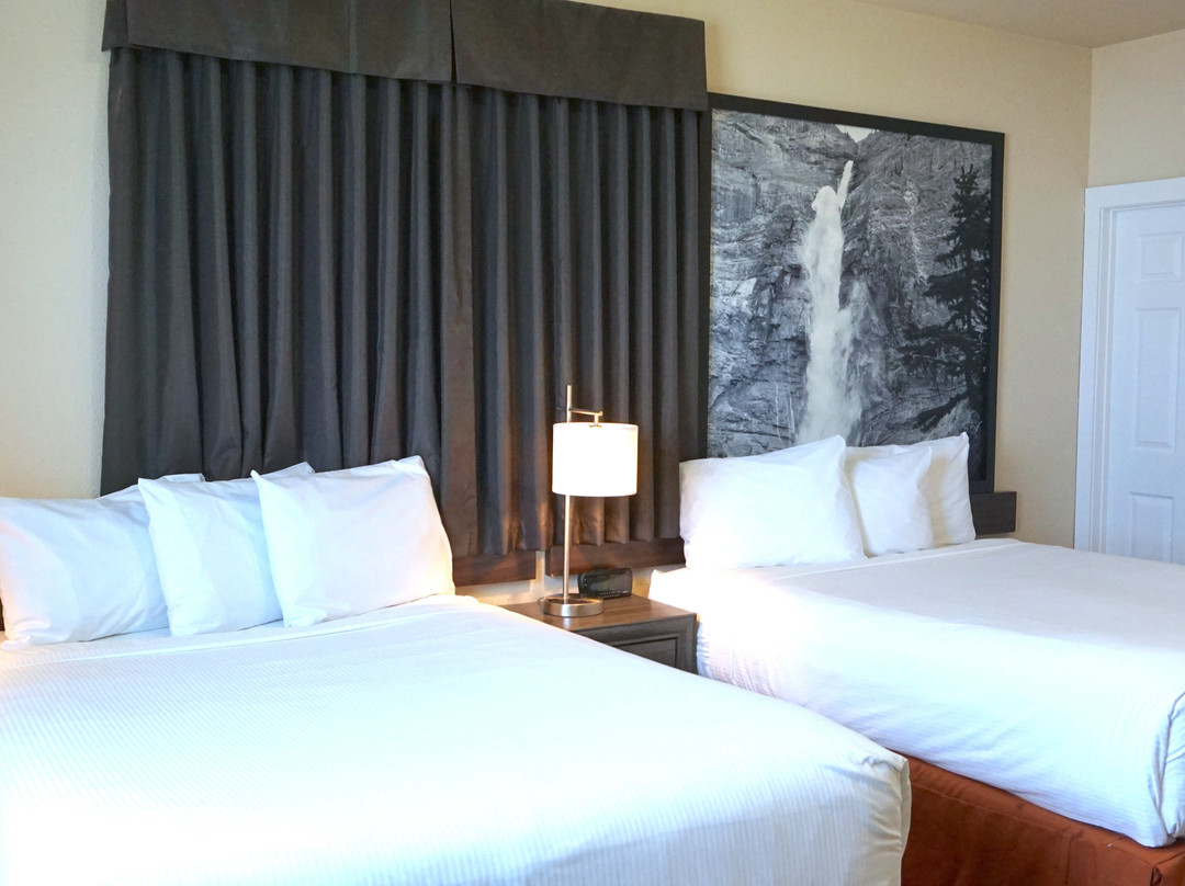 High Point Inn & Suites Peace River主图