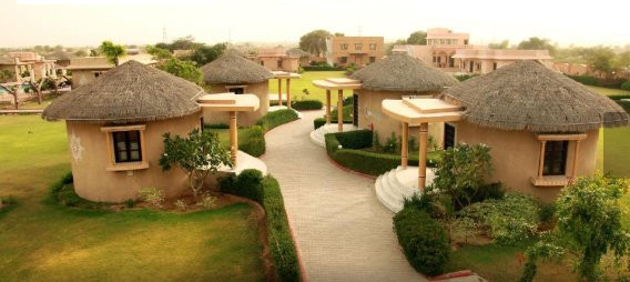 塔尔绿洲度假村营地主图