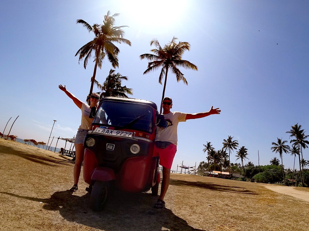 Scooter Rental Sri Lanka-唐卡拉必去景点