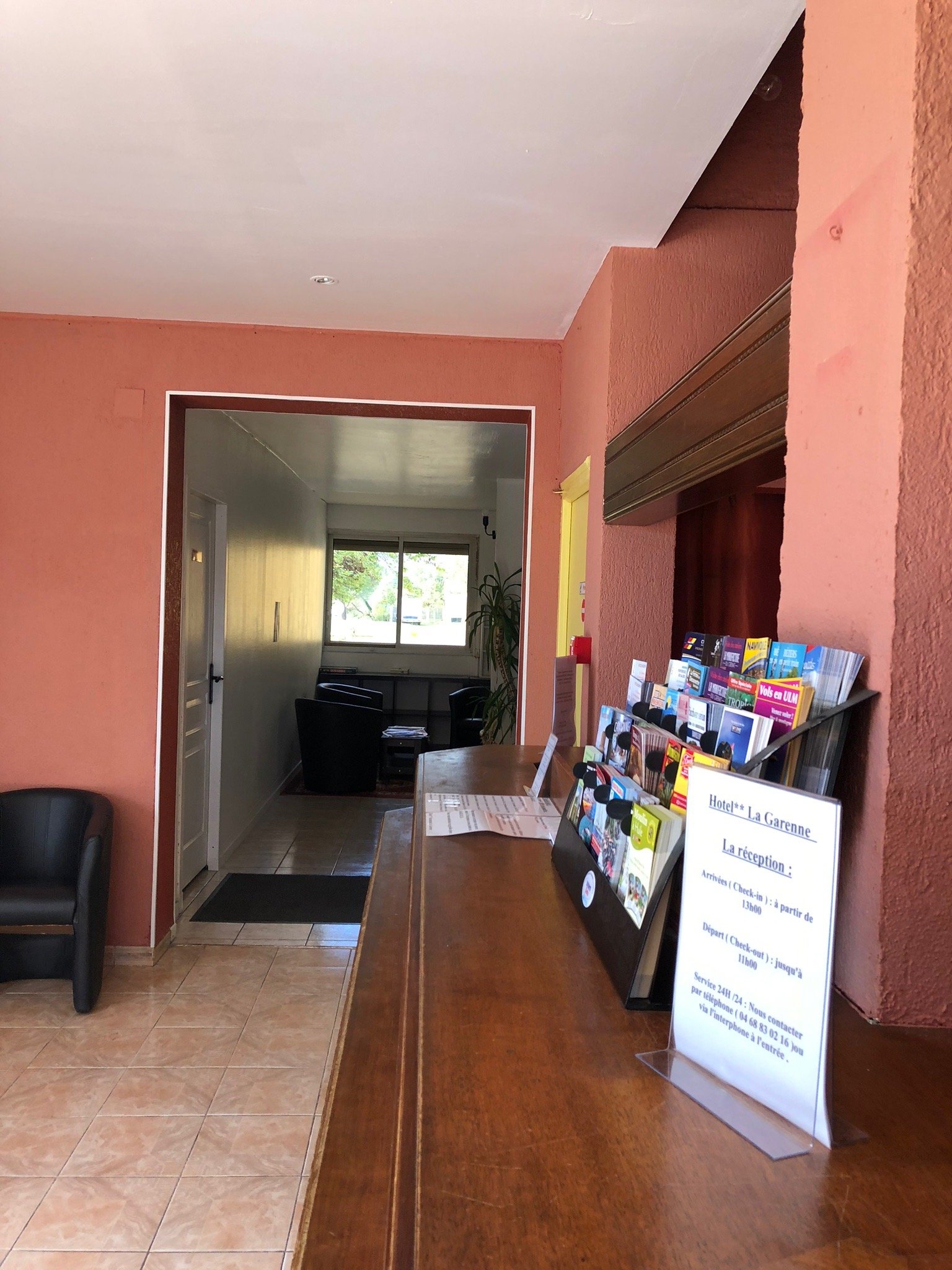Hotel la Garenne-官方