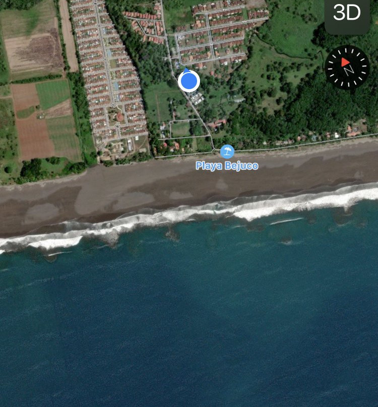 Playa Bejuco景点图片