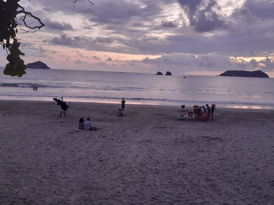 Playa Espadilla Norte景点图片