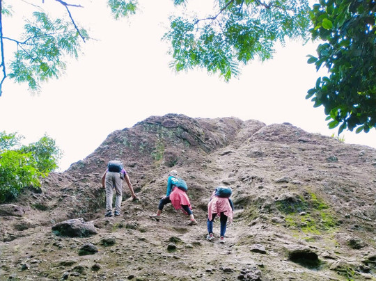 Munara Mountain-茂物必去景点