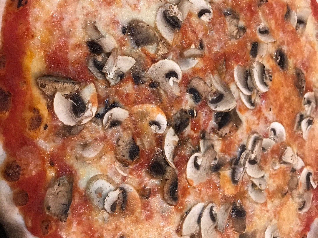 La Base-罗马必去景点