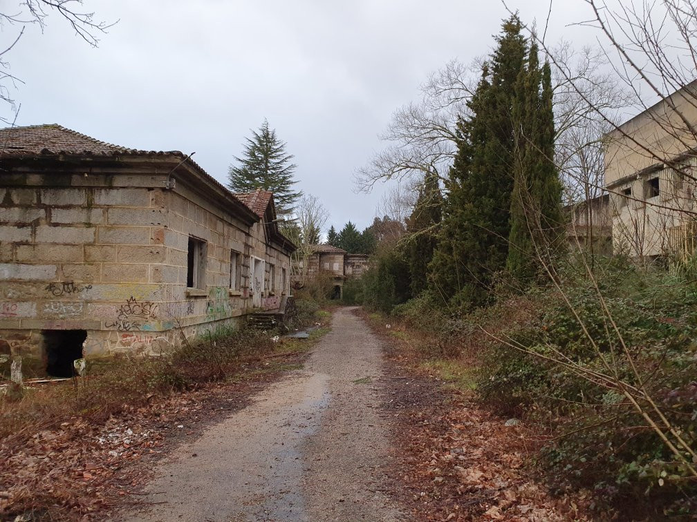 Hospital Psiquiatrico de Toen (abandonado)景点图片