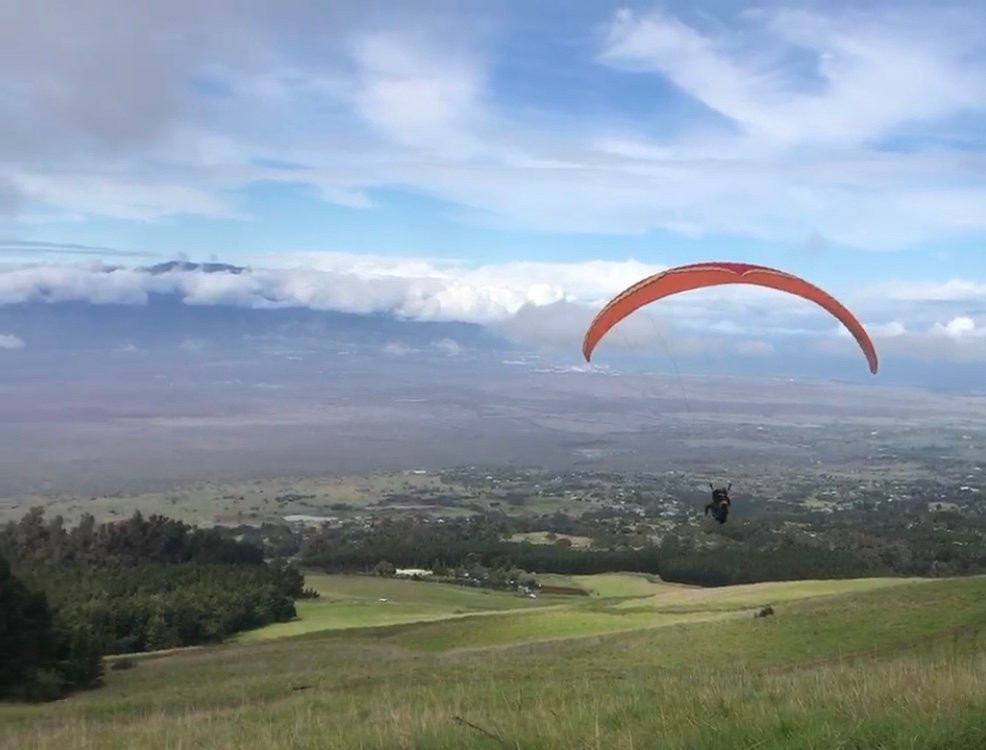 Paraglide Maui景点图片