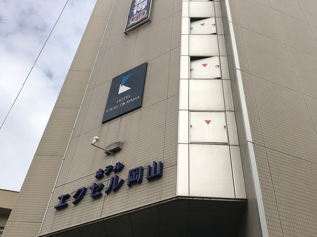 冈山卓越酒店主图
