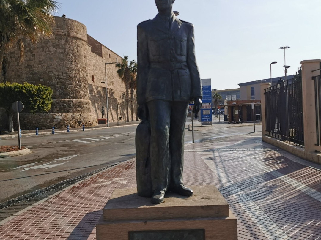 Estatua del Soldado de Reemplazo-梅利利亚必去景点