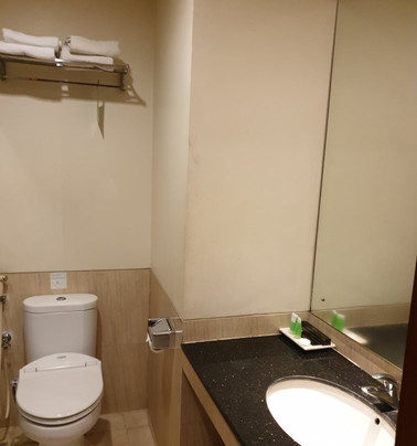 楠榜格兰安格拉酒店主图