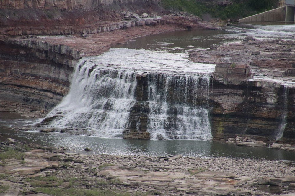 The Crooked Falls景点图片