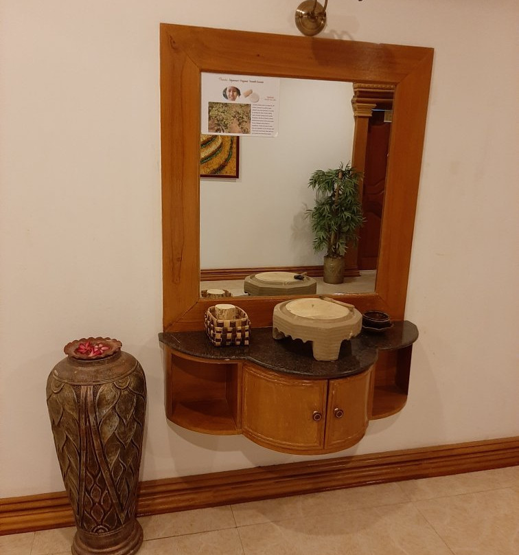 Su Tine San Royal Palace Hotel主图
