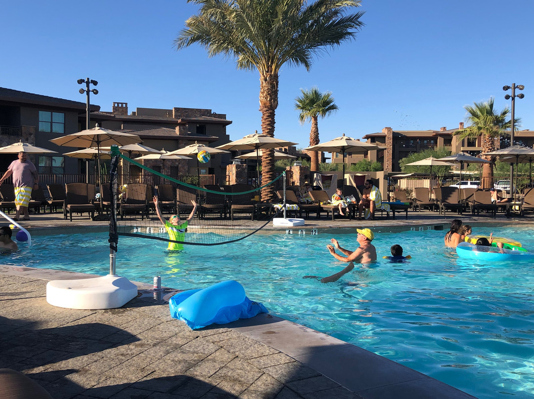 威斯汀沙漠柳别墅酒店主图