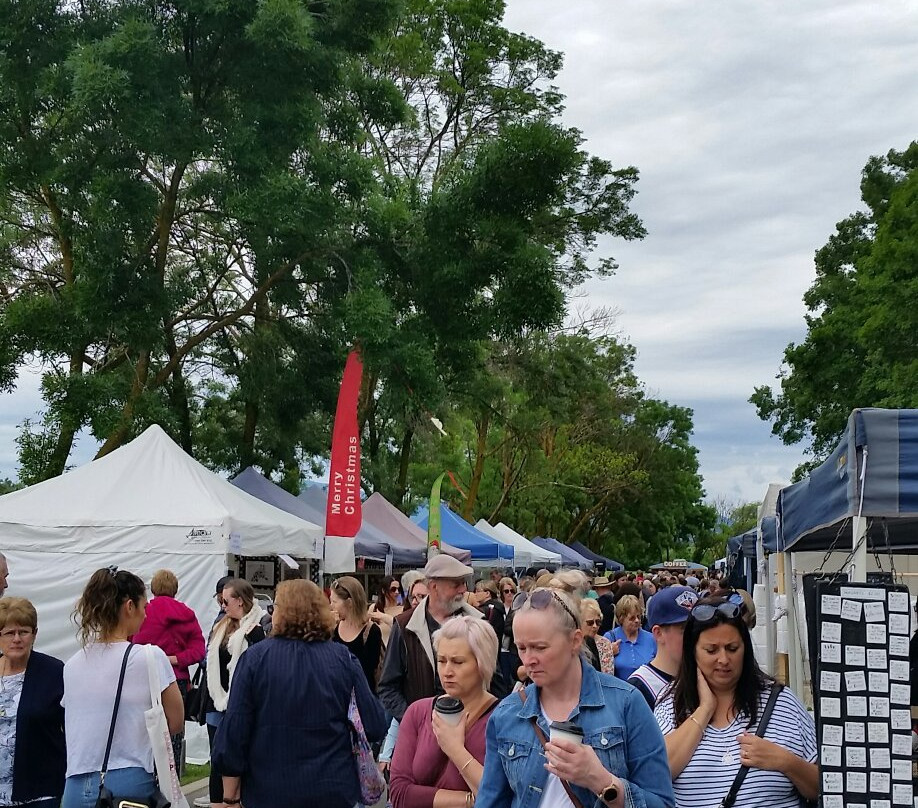 Yarra Glen Racecourse Market-亚拉格林必去景点