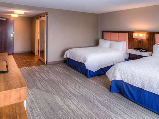 Hampton Inn & Suites Detroit/wixom主图