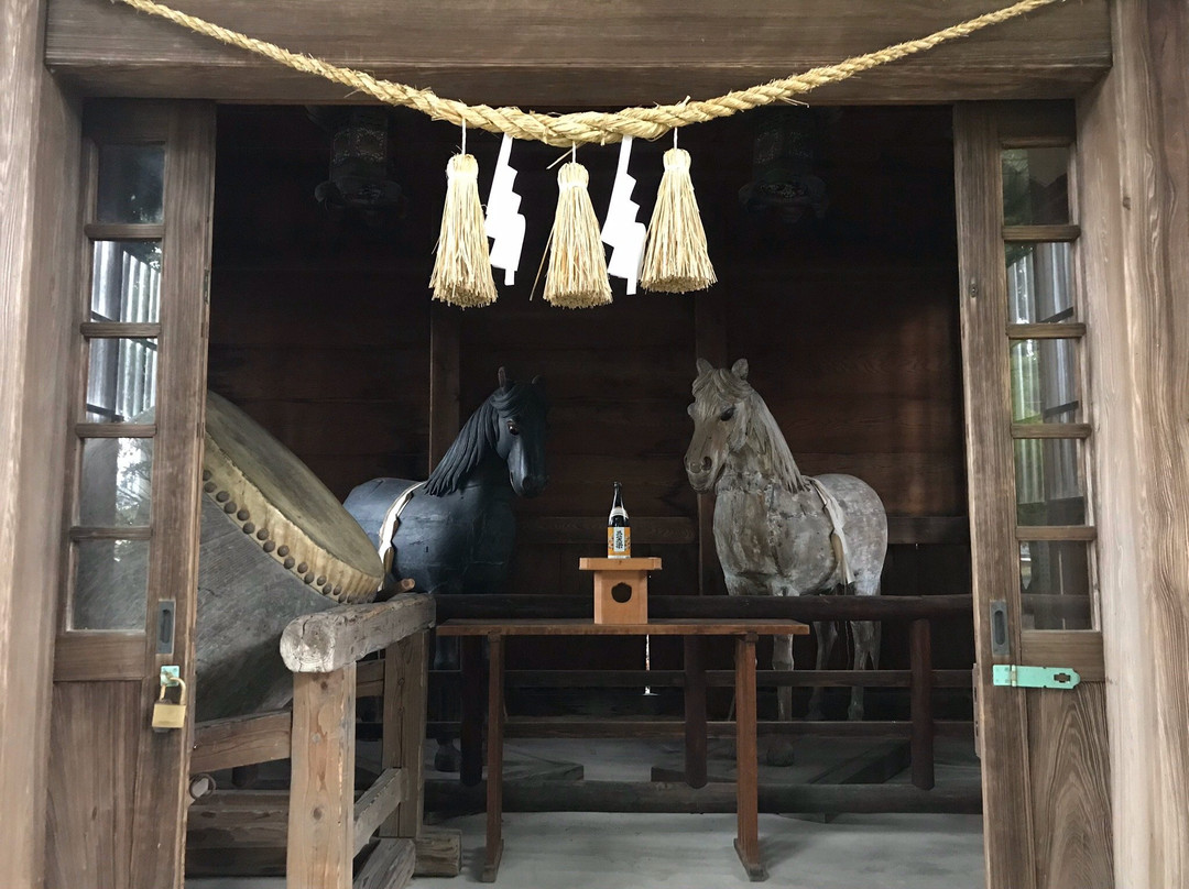 Jussha Okami Shrine景点图片